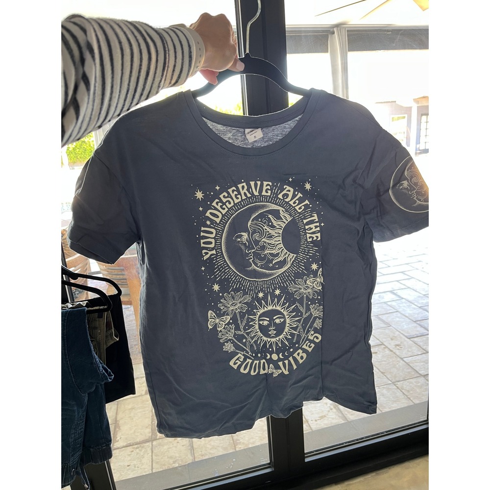 Vibe N You Deserve All The Good Vibes Celestial Sun Moon Graphic Tee Grey S